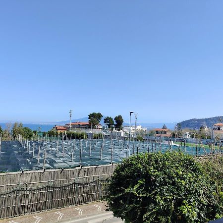 Rota Suites Sorrento Buitenkant foto