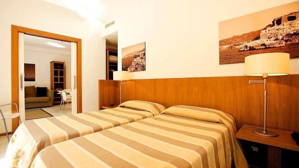Rota Suites Sorrento Buitenkant foto